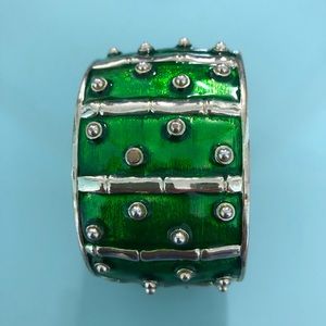 Lilly Pulitzer bracelet, fits any wrist.